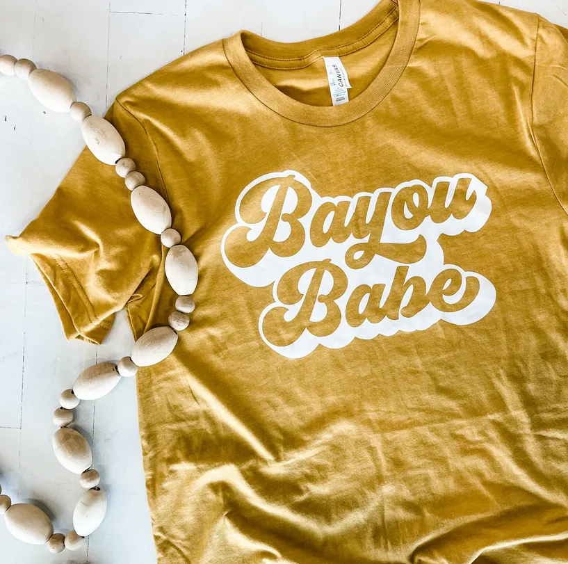 Bayou Babe T-Shirt {goldenrod}