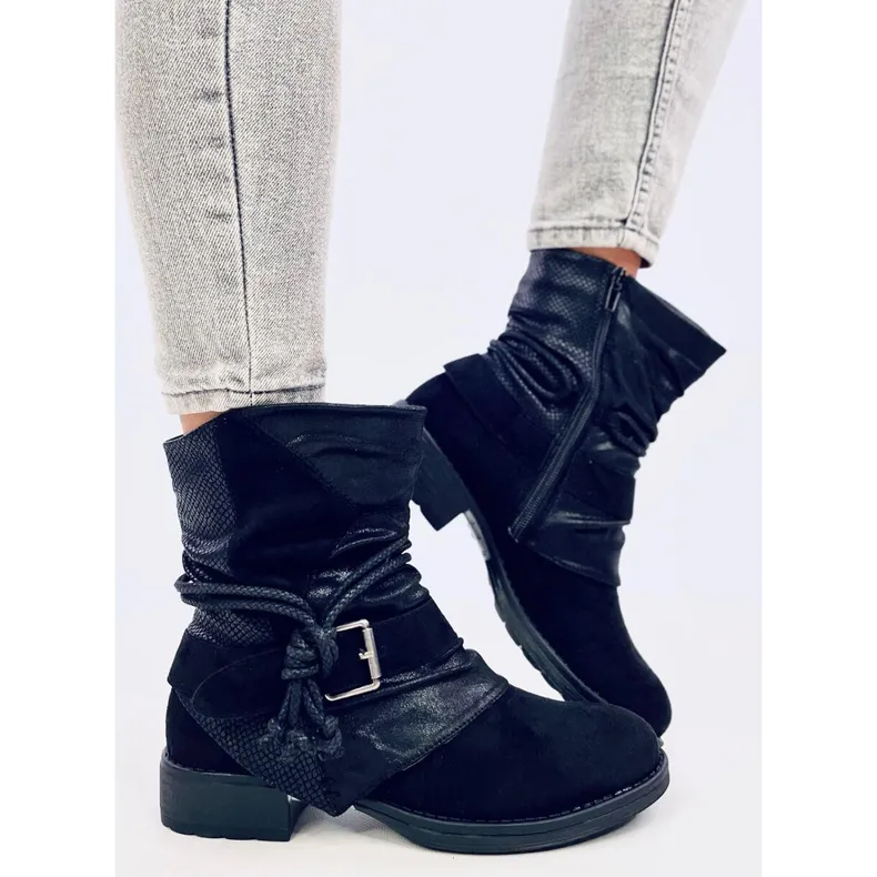 Medo Black military boots