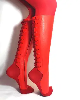 RED Aerial boots w/ inside ZIPS