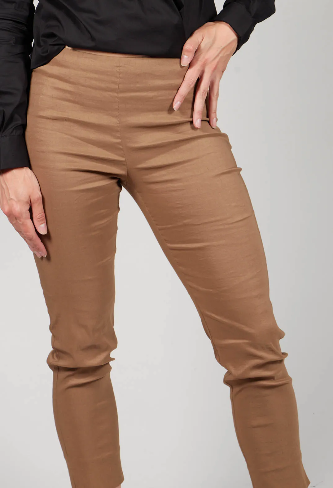 Skinny Trousers in Efesto Bronzo