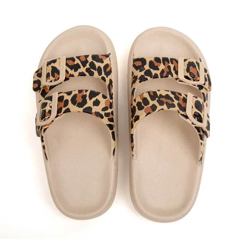 Women's Summer Leopard Pattern Thick Sole Flat Outdoor Slippers